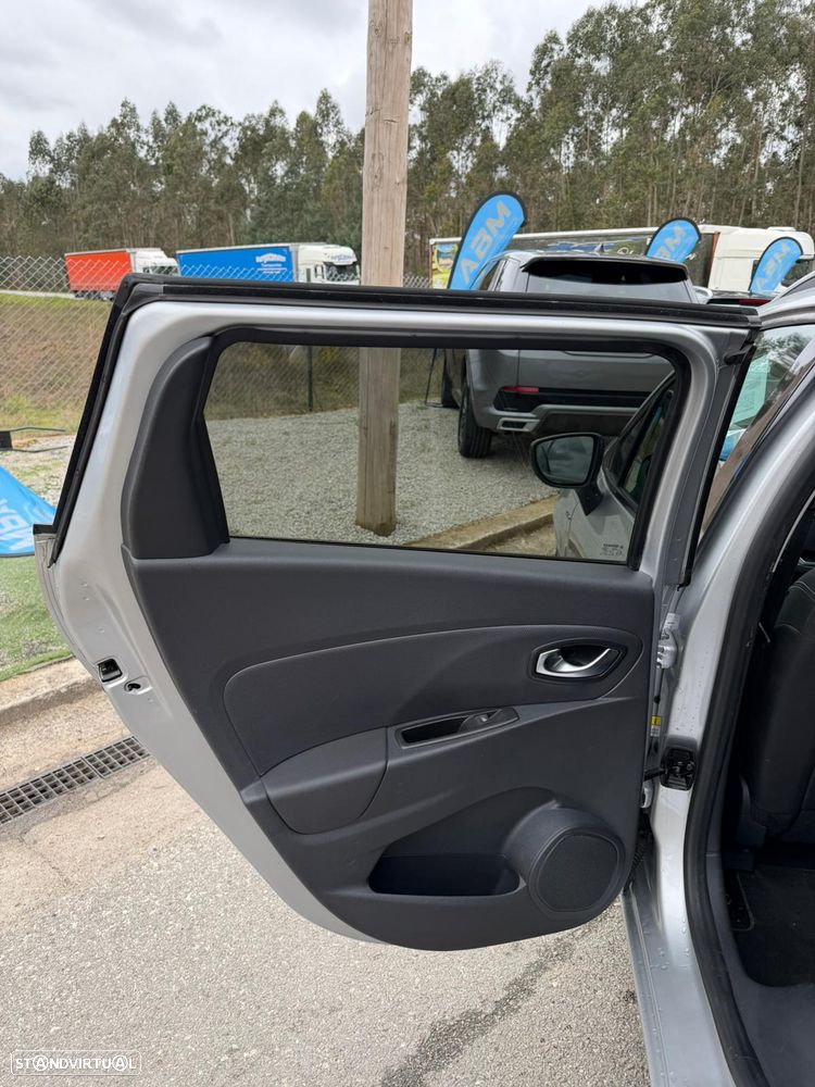 Renault Clio Sport Tourer dCi 90 Limited - 8