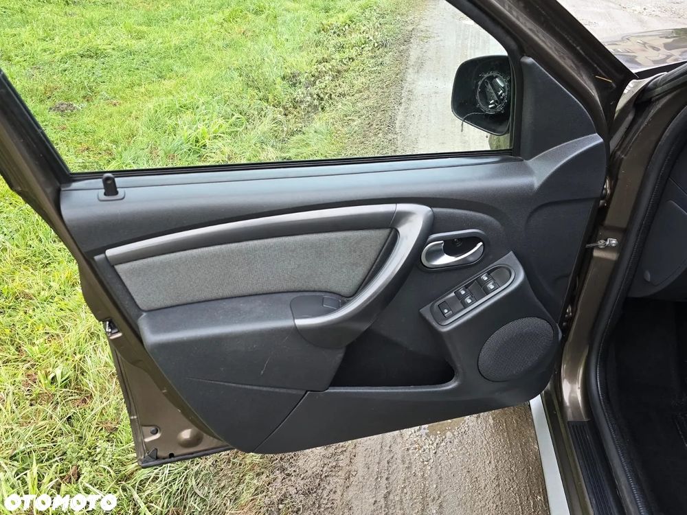 Dacia Duster 1.2 TCe Outdoor 4x4 S&S - 16