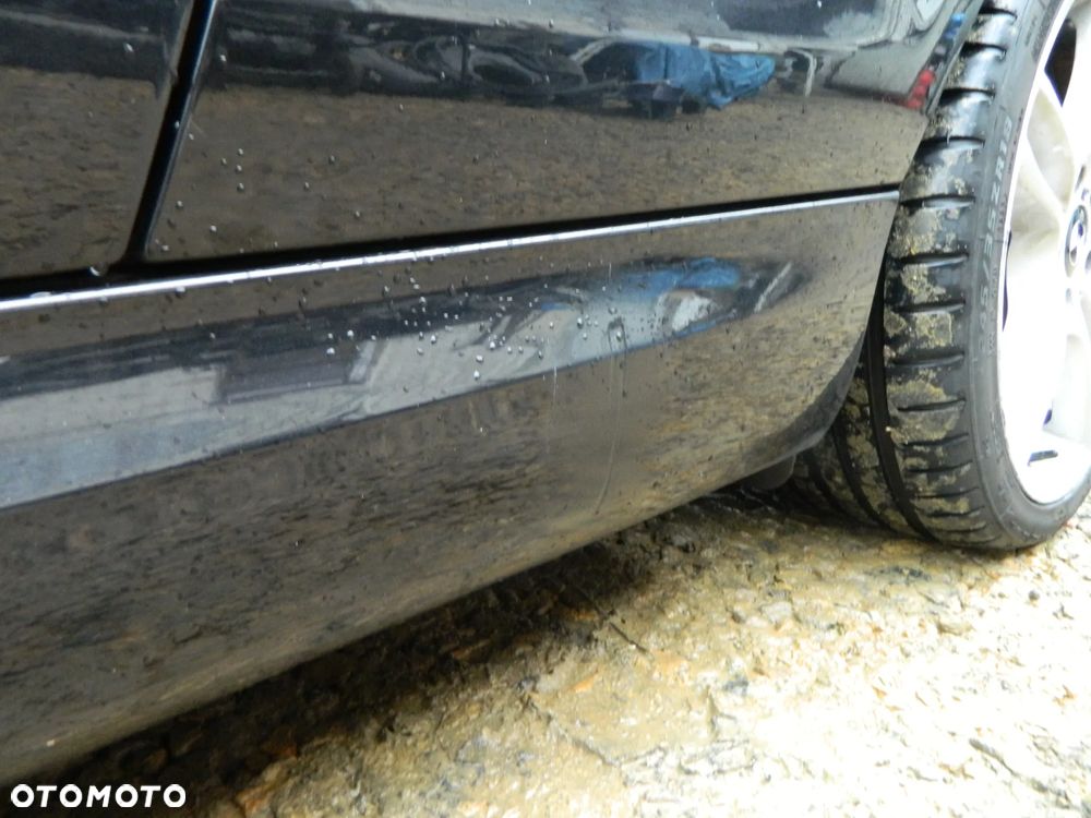 BMW E88 2010 MASKA ZDERZAK DRZWI 475 BLACK SAPHIRE - 7