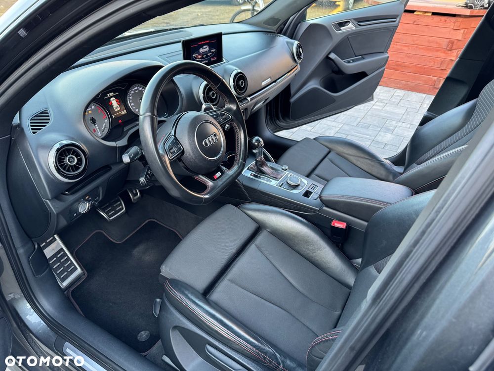 Audi S3 S tronic - 14