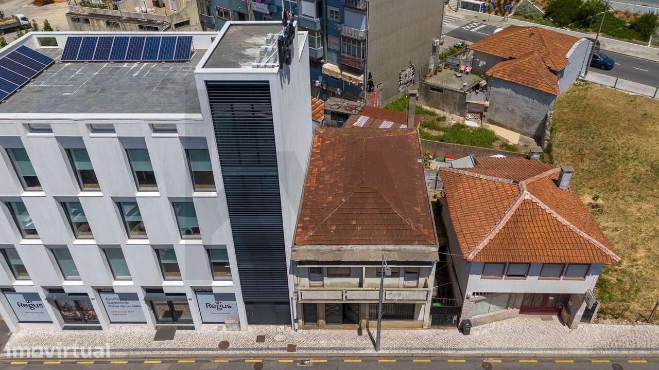 Imóvel de Comércio com Potencial de Investimento e Habitação. - Grande imagem: 2/60