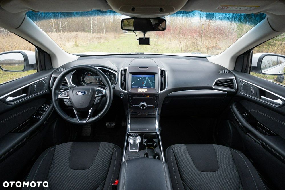 Ford Edge - 18