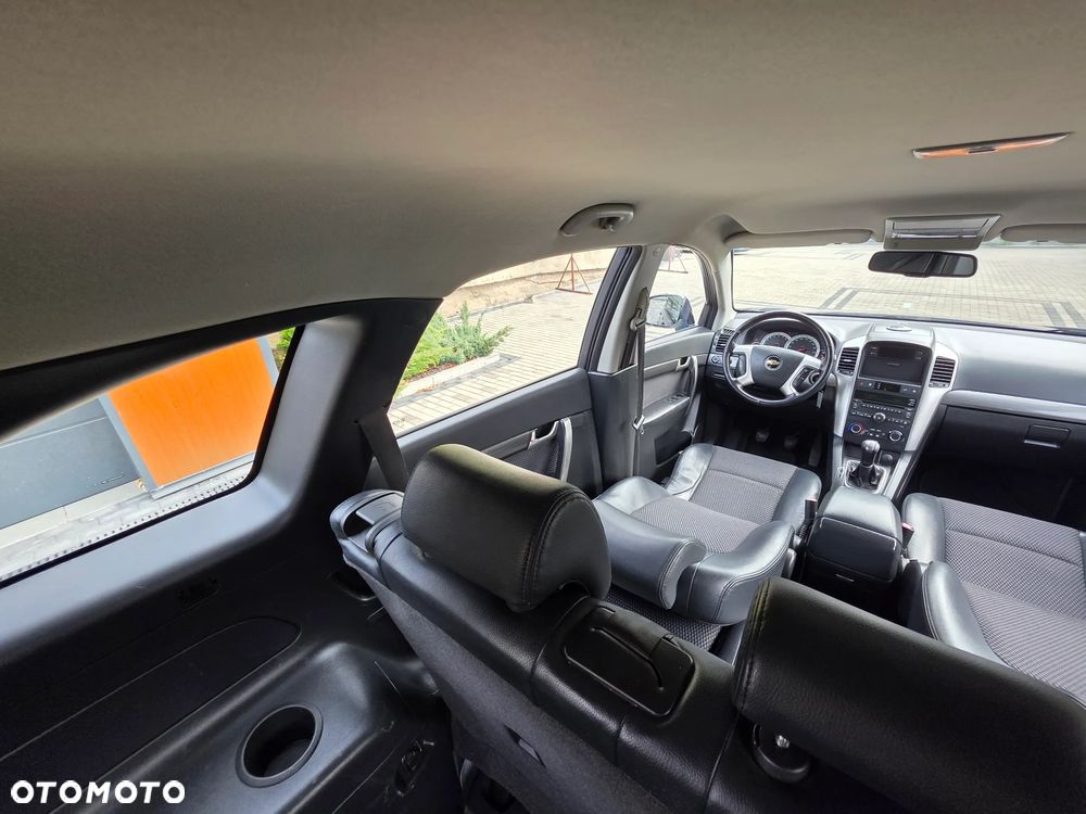Chevrolet Captiva 2.4 2WD 7 Sitzer LS - 16