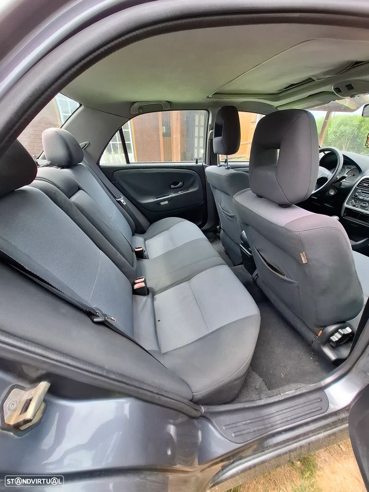 Mitsubishi Carisma SD 1.9 Di-D HP Comfort - 6