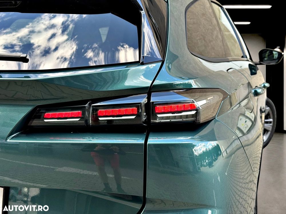 Peugeot 308 1.2 L PureTech Turbo S&S EAT8 Allure Pack - 25
