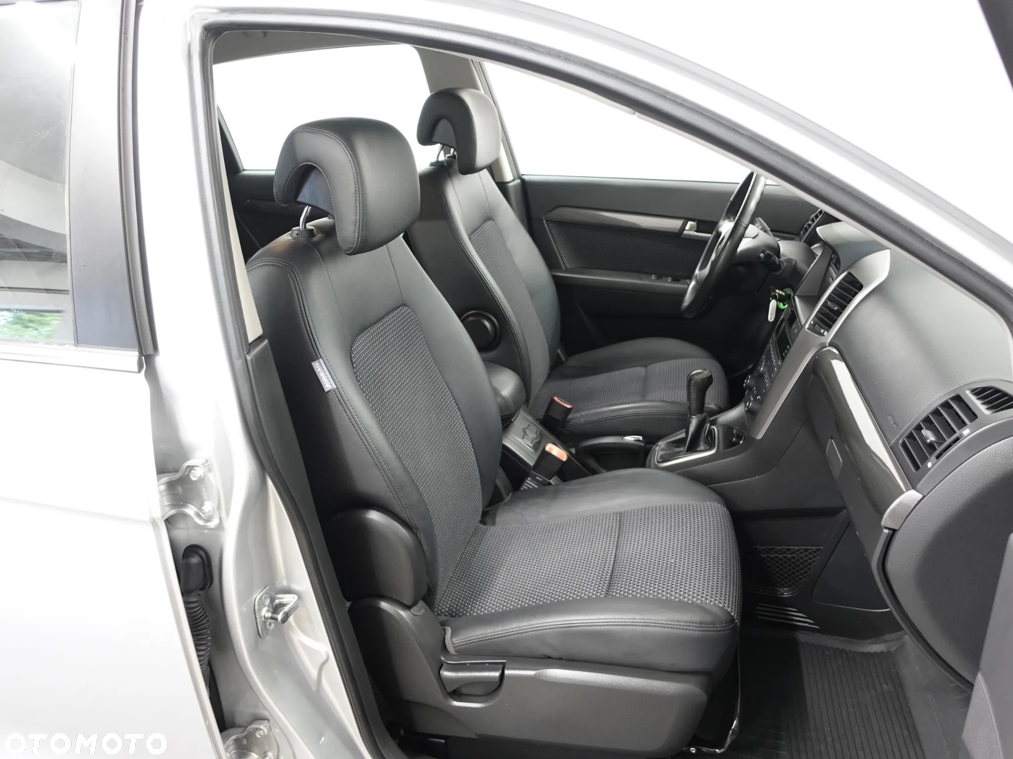 Chevrolet Captiva 2.0 4WD 5 Sitzer LT - 27