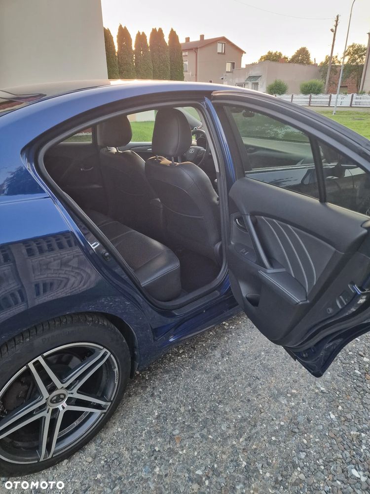 Toyota Avensis 1.8 Prestige - 8