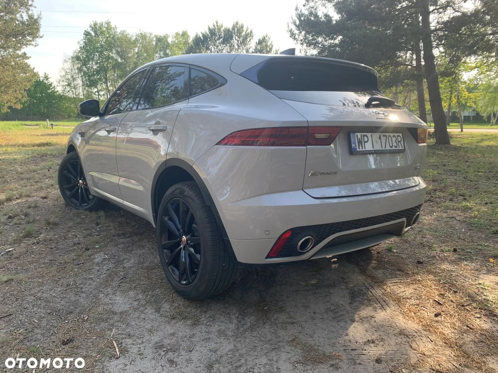 Jaguar E-Pace 2.0 i4P AWD R-Dynamic SE - 10