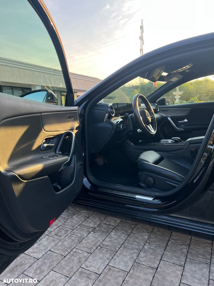 Mercedes-Benz A 180 d 7G-DCT Progressive - 9