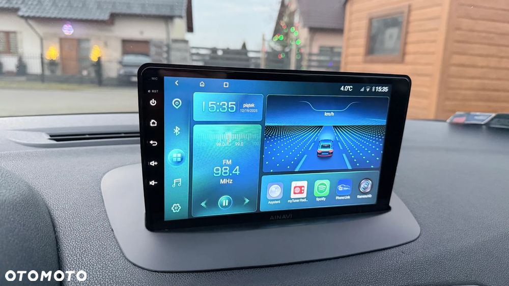 Renault Fluence 1.6 16V Zen - 15