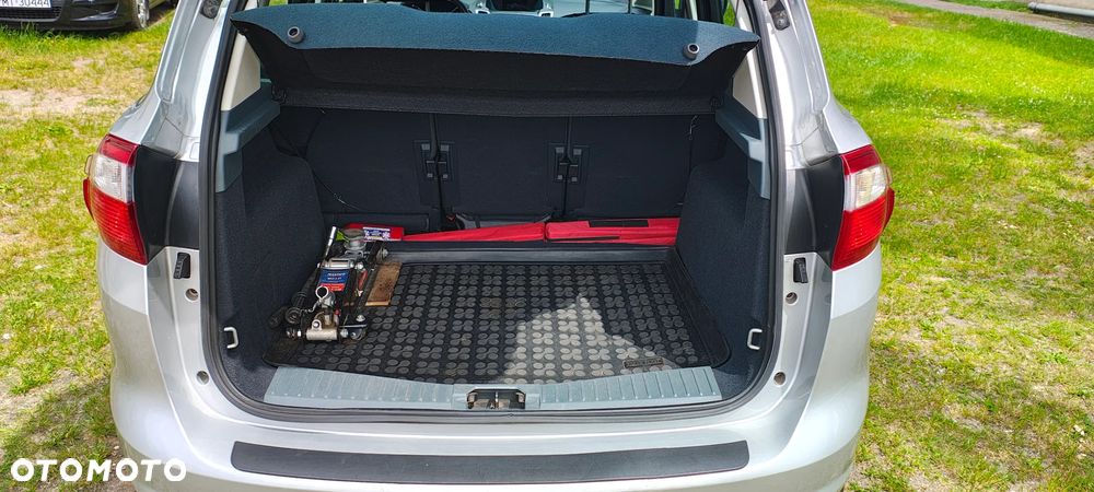 Ford C-MAX 1.6 Edition - 9