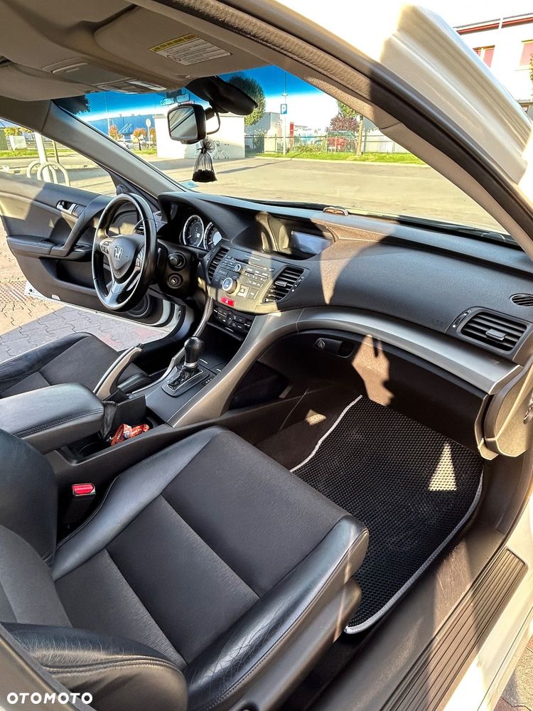 Honda Accord 2.4 Executive - 20