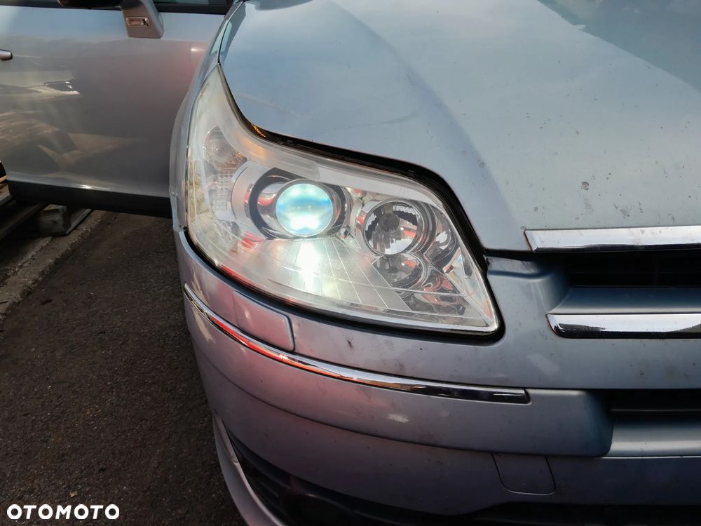 Lampa przednia prawa xenon CITROEN C4 I 04-08r. Europa 9646894280 - 1