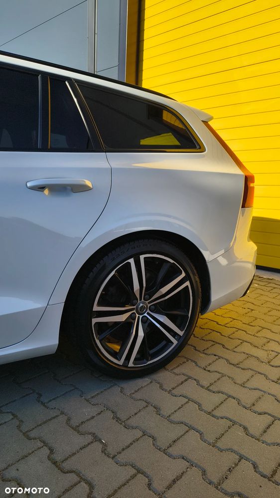 Volvo V60 B5 B AWD R-Design - 5