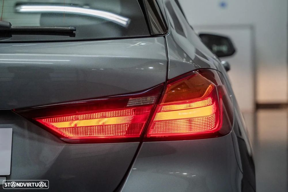 BMW 116 Standard - 8