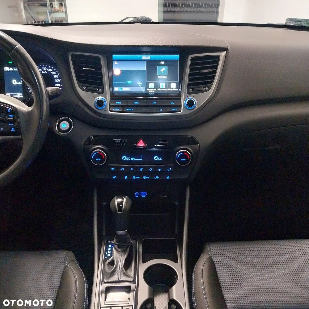 Hyundai Tucson 1.7 CRDI BlueDrive Style 2WD DCT - 39