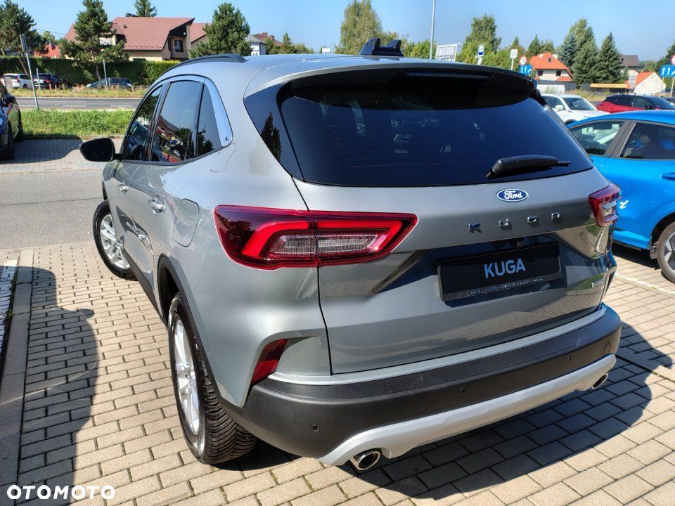 Ford Kuga - 2