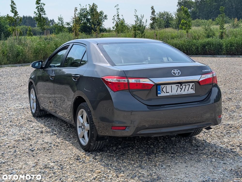 Toyota Corolla 1.6 Premium - 10