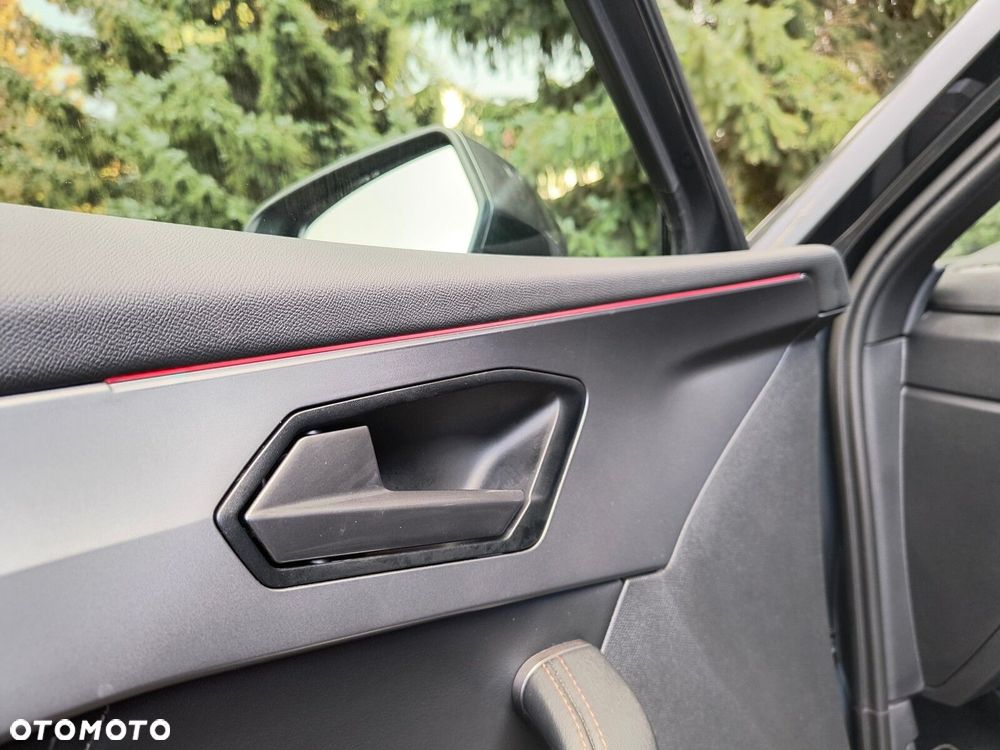 Cupra Formentor 1.4 e-Hybrid DSG - 22