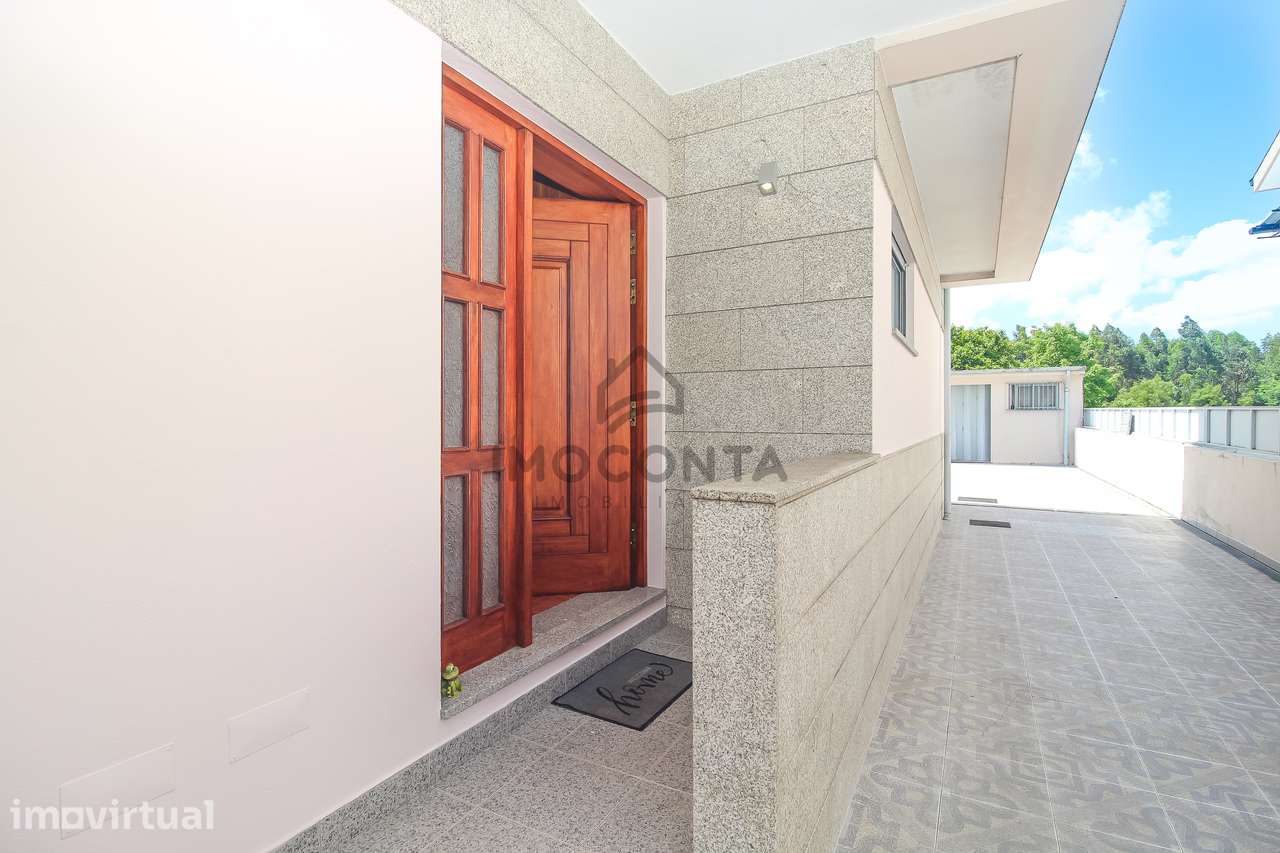 Andar Moradia T2 em Ermesinde | Como Novo | Garagem Box | - Grande imagem: 2/20