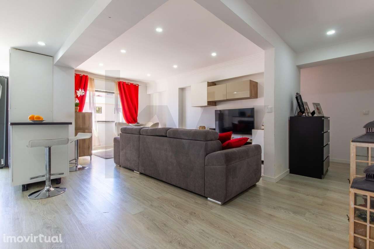 Apartamento T2 Remodelado em São Marcos - Grande imagem: 3/21