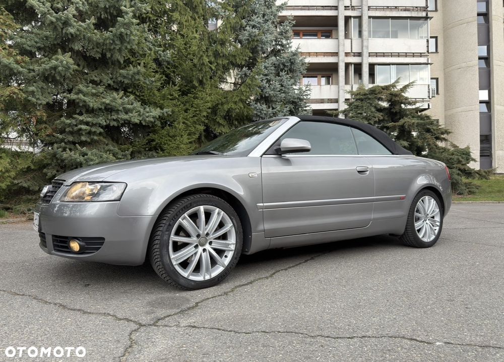 Audi A4 Cabrio - 8