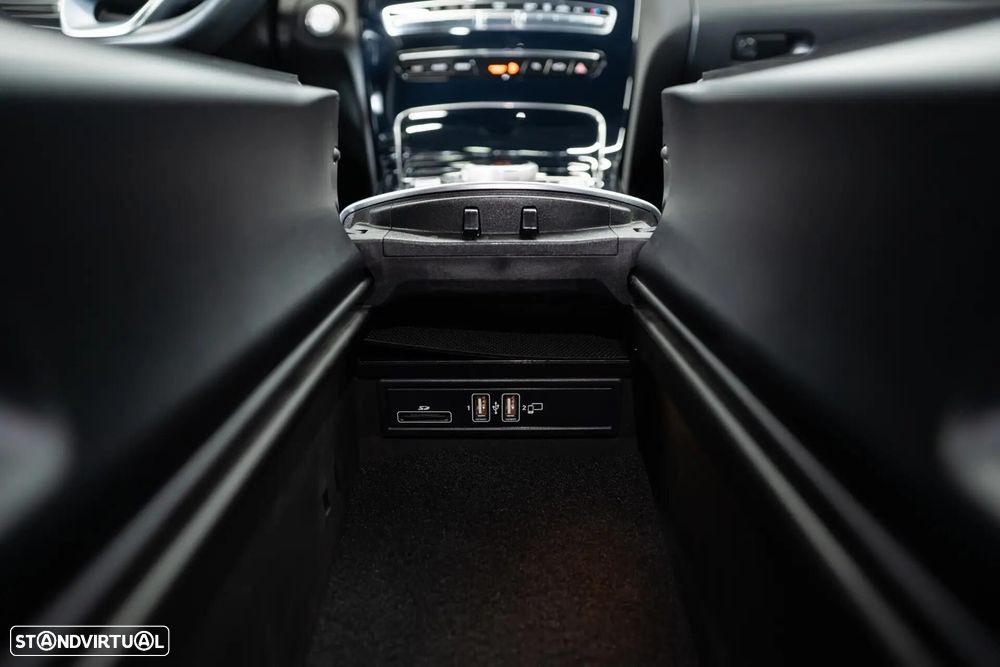 Mercedes-Benz C 300 de AMG Line - 37