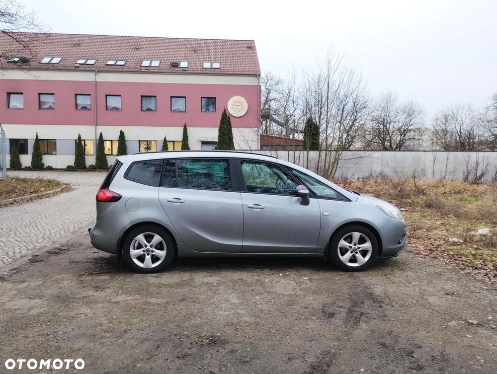 Opel Zafira Tourer 1.4 Turbo Sport - 4