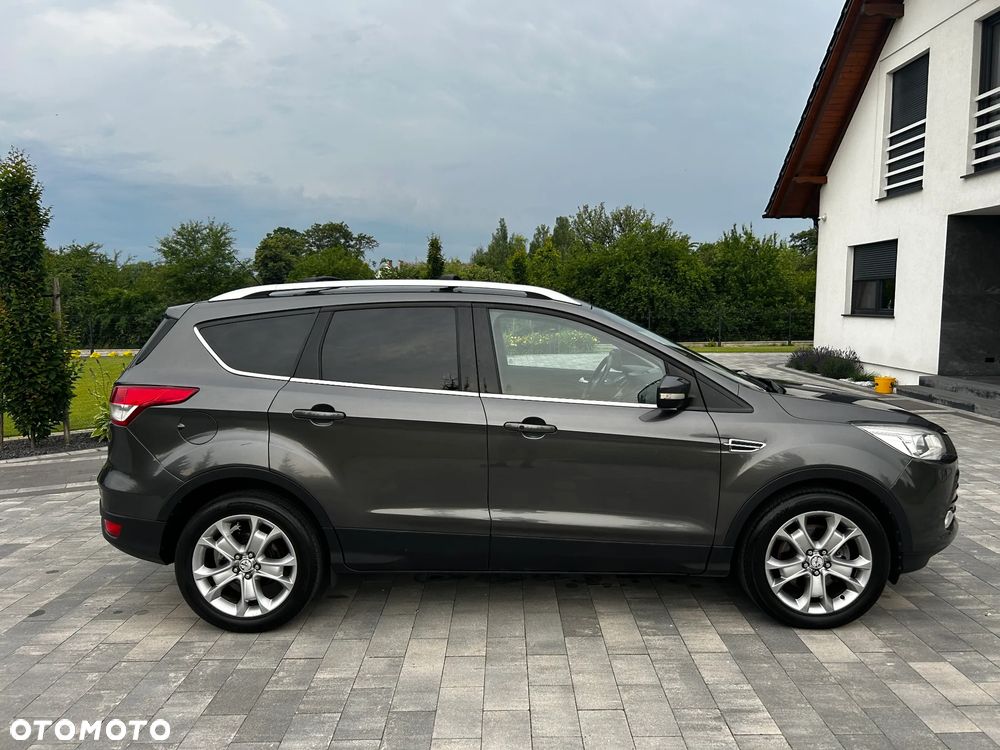 Ford Kuga 2016 photo 2
