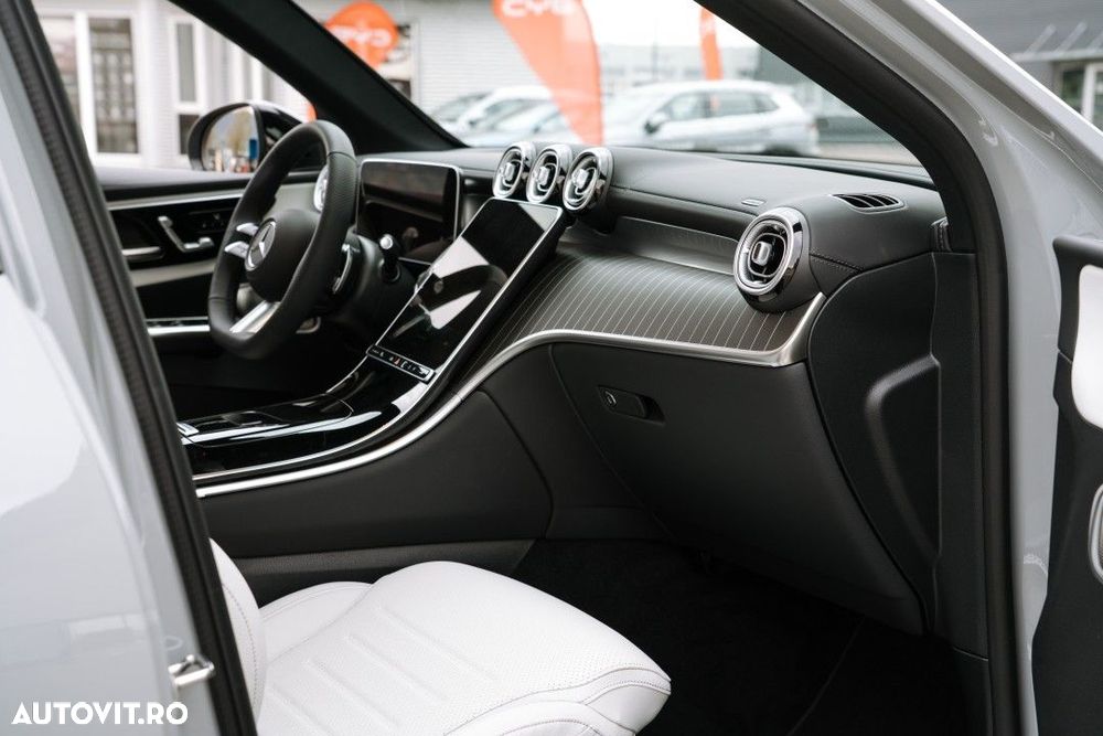 Mercedes-Benz GLC - 13