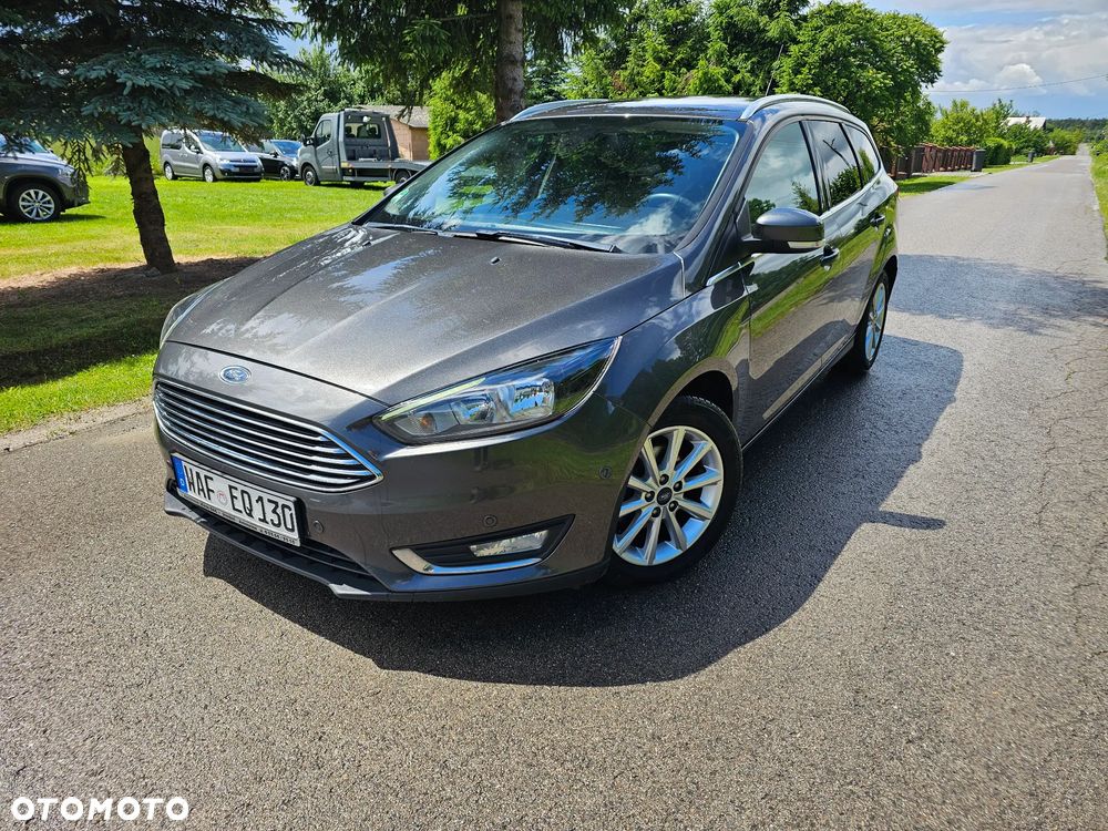 Ford Focus - 23