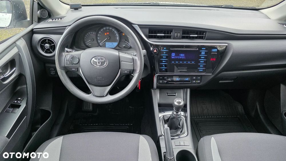 Toyota Auris 1.33 VVT-i Life - 29