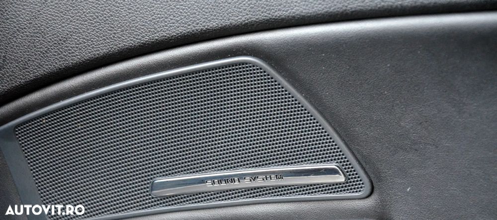 Skoda Superb 2.0 TDI Elegance DSG - 23