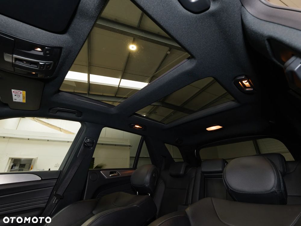 Mercedes-Benz GLE 250 d 4-Matic - 33