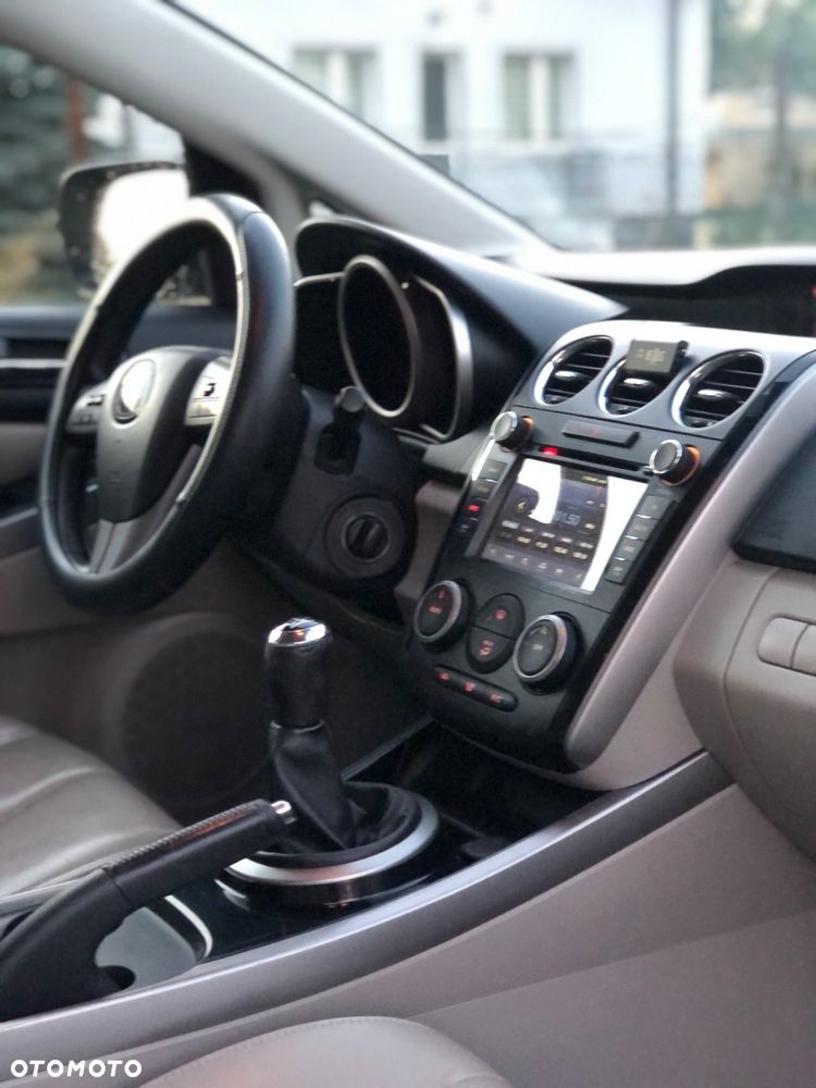 Mazda CX-7 2.2 CD Exclusive + - 18