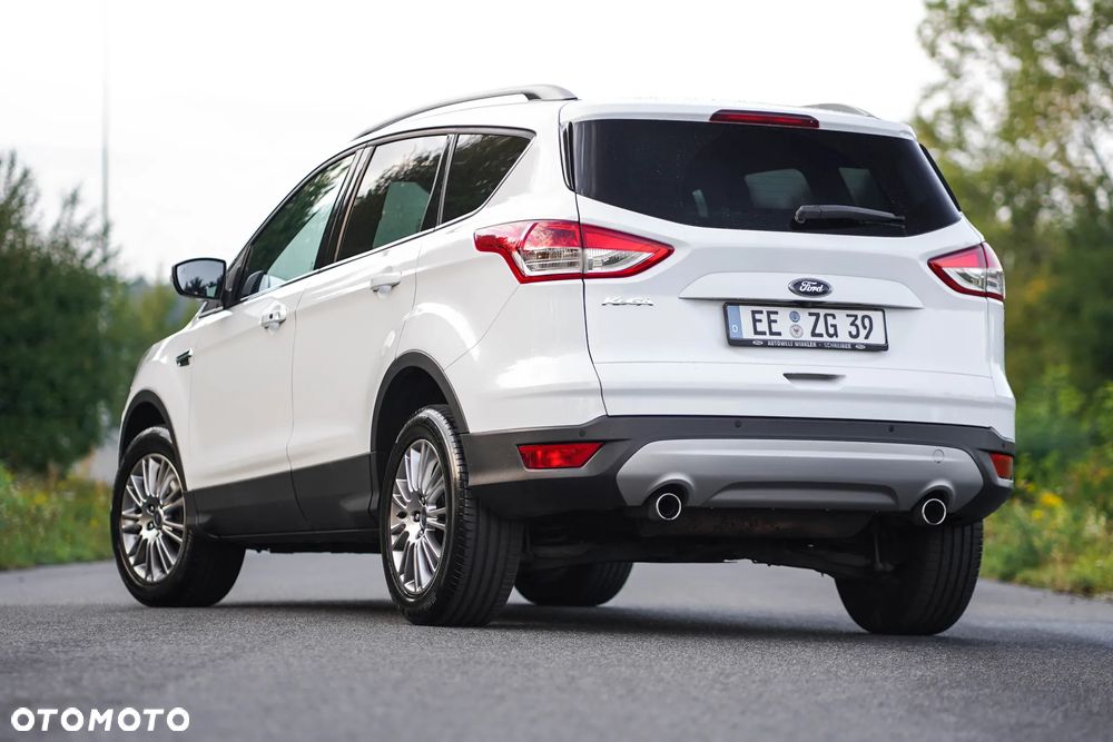 Ford Kuga 2.0 TDCi 4WD Titanium - 10