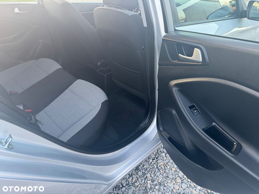 Hyundai i20 1.1 CRDi 5 Star Edition - 33