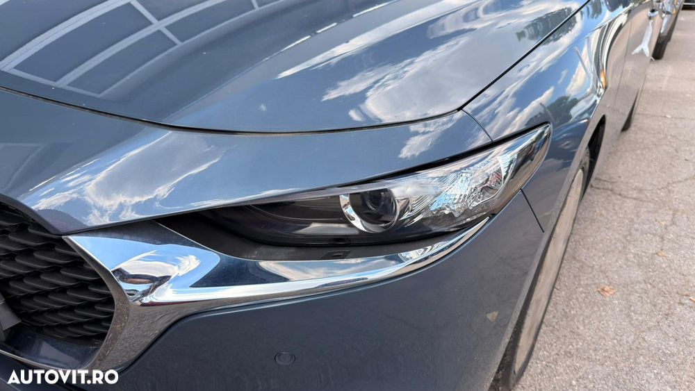 Mazda 3 e-Skyactiv G140 AT MHEV Center-Line - 3