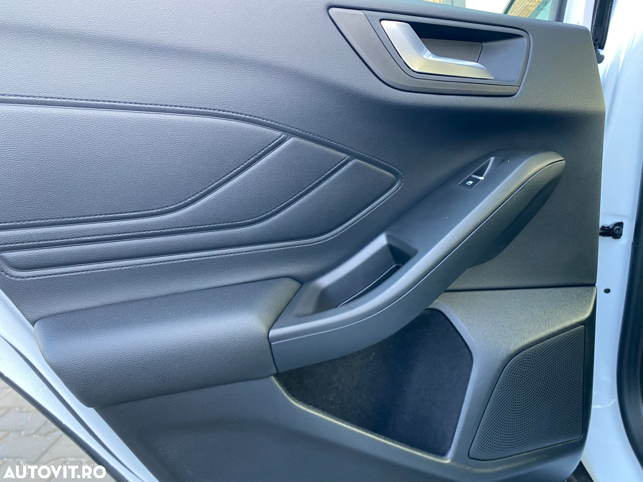 Ford Focus 1.5 EcoBlue Titanium - 13