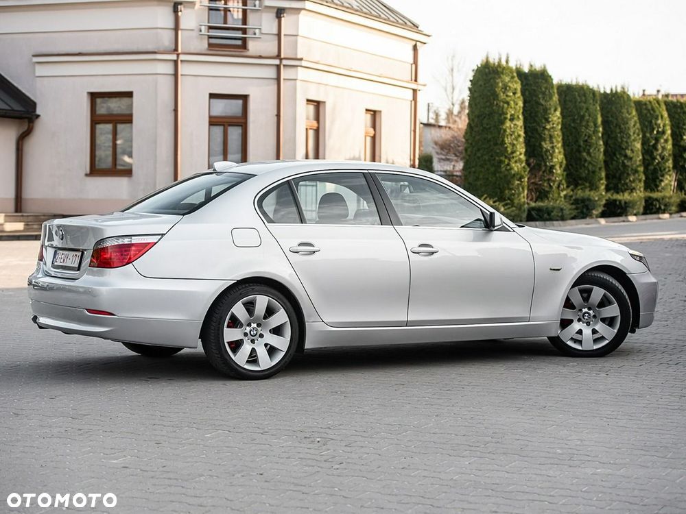 BMW Seria 5 520d Edition Fleet - 17