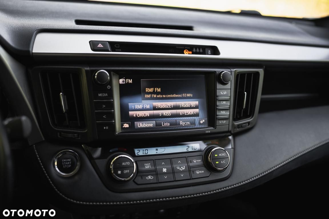 Toyota RAV4 - 17