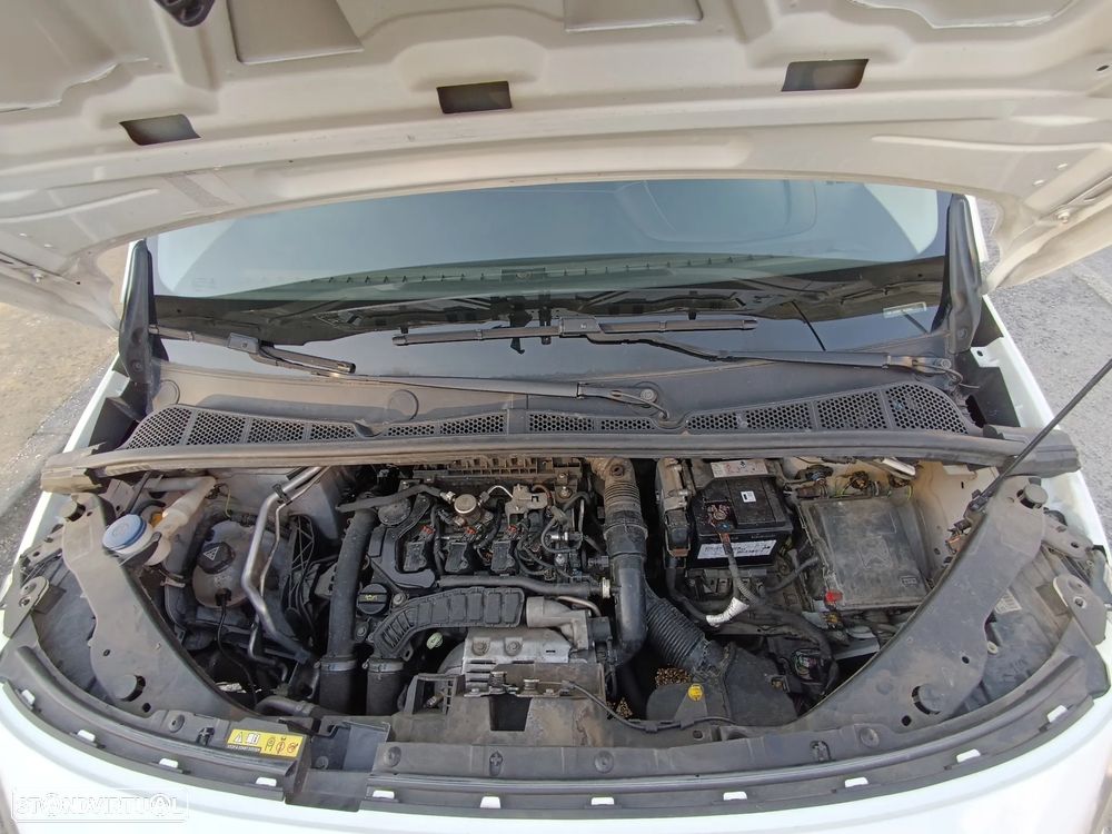 Toyota Proace city 1.2 VVTi - 10