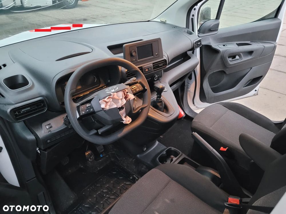 Toyota 2025 ProAce City 1.5 D-4D Comfort S&S salon POLSKA - 9