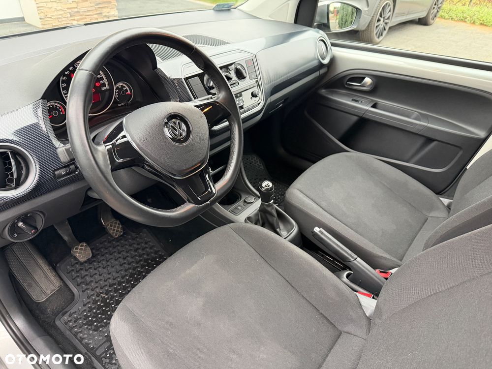 Volkswagen up! 1.0 move - 16