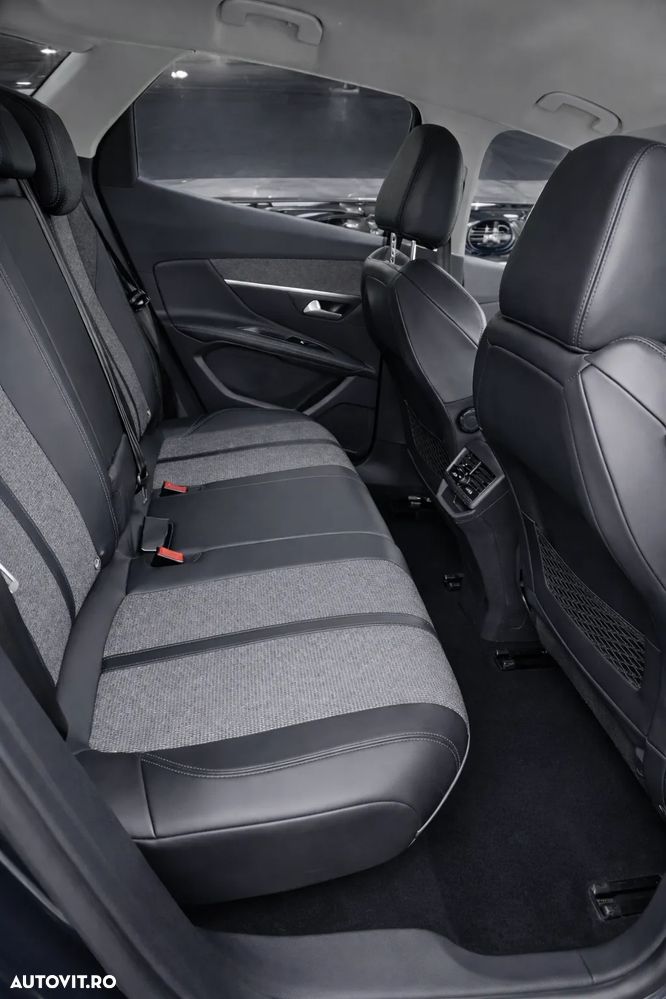 Peugeot 3008 1.6 PureTech Turbo S&S EAT8 Allure - 7