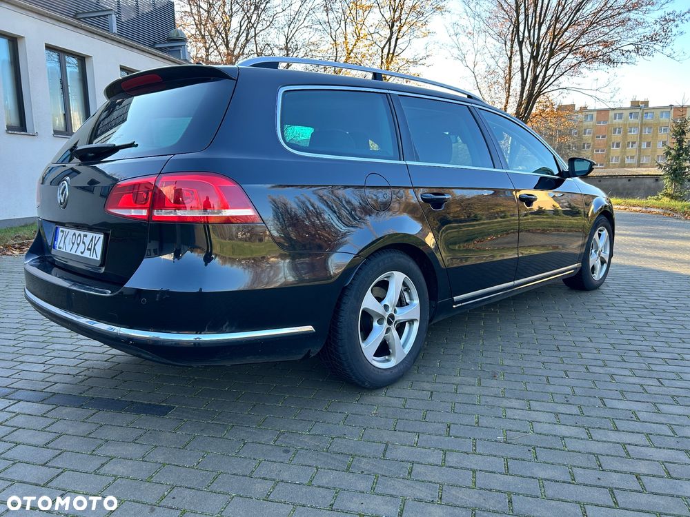 Volkswagen Passat 2.0 TDI Highline R-Style DSG - 15