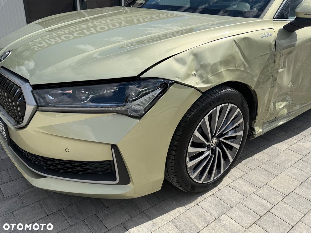 Skoda Superb 2.0 TSI 4x4 L&K DSG - 9