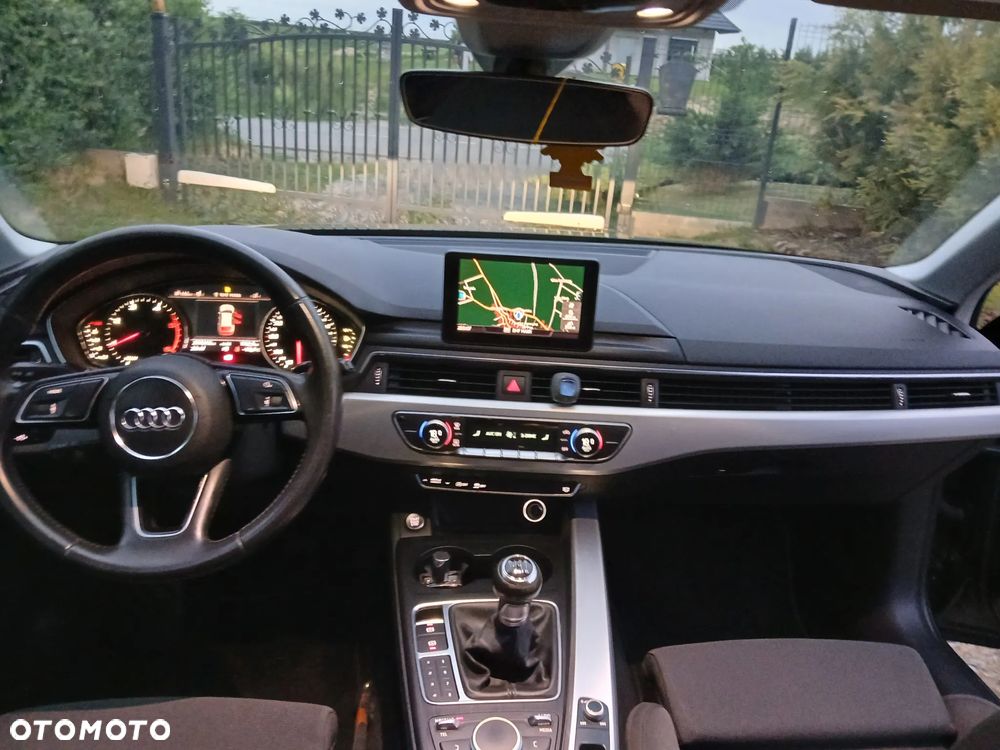 Audi A4 Avant 2.0 TDI design - 7