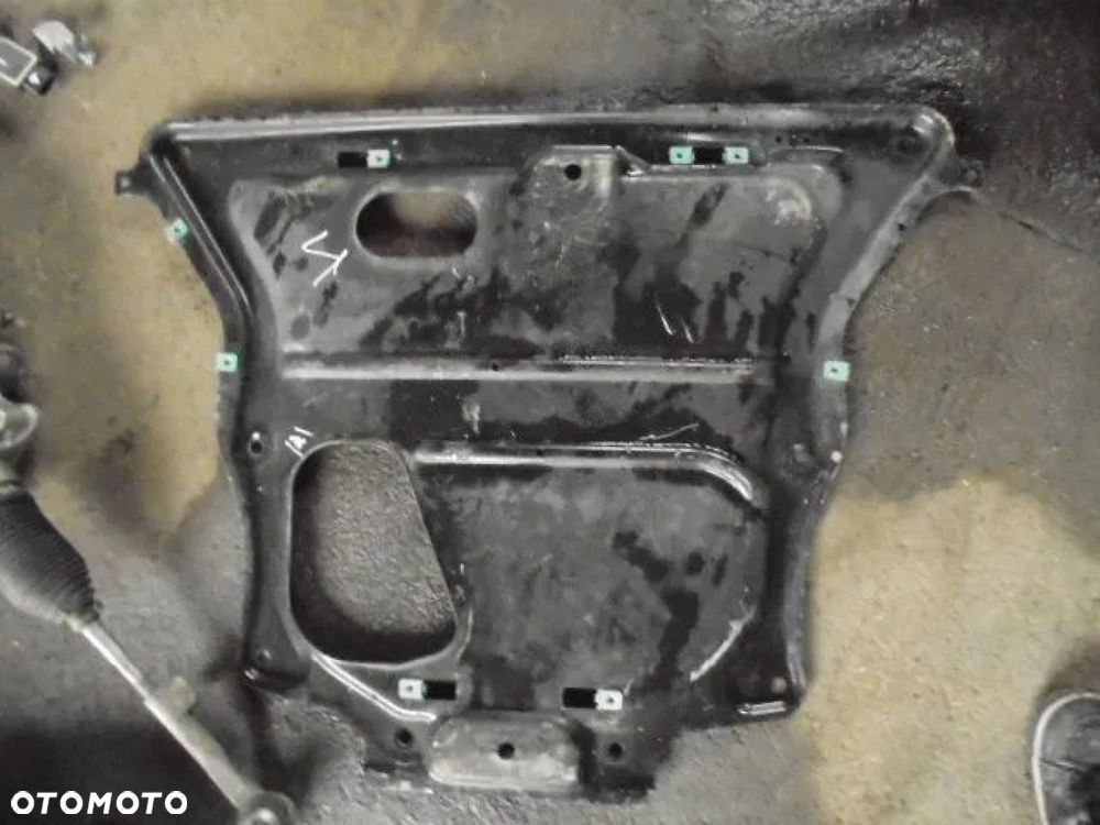 BMW 4 F32 OSŁONA SILNIKA PŁYTA DÓŁ - 1