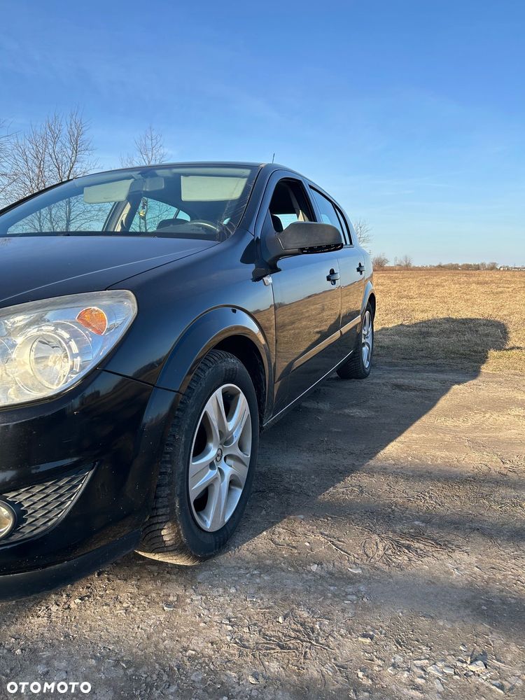 Opel Astra 1.4 - 3